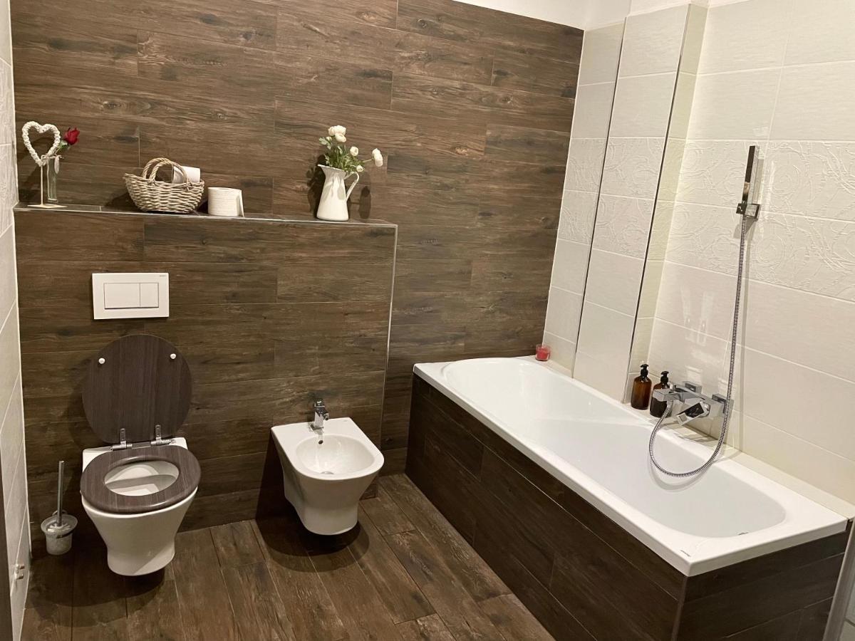 Apartman Az Pro 8 Osob 洪波莱茨 外观 照片